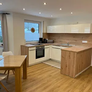 Apartment Maisonette Dhh Zugspitzblick Mit Eigenem Garten, Garmisch-Partenkirchen