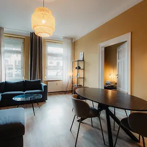 Luga Homes - Stadthaus 3*, Leipzig Alemania